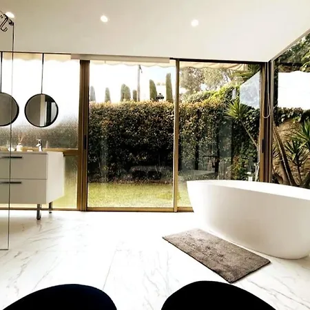 Apartment Absolute Calm, Modern, Terrasse, Garden & Pool