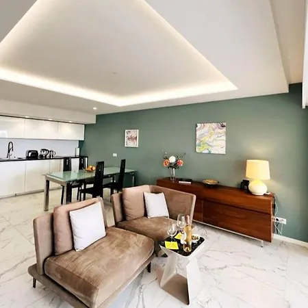 Absolute Calm, Modern, Terrasse, Garden & Pool Apartment